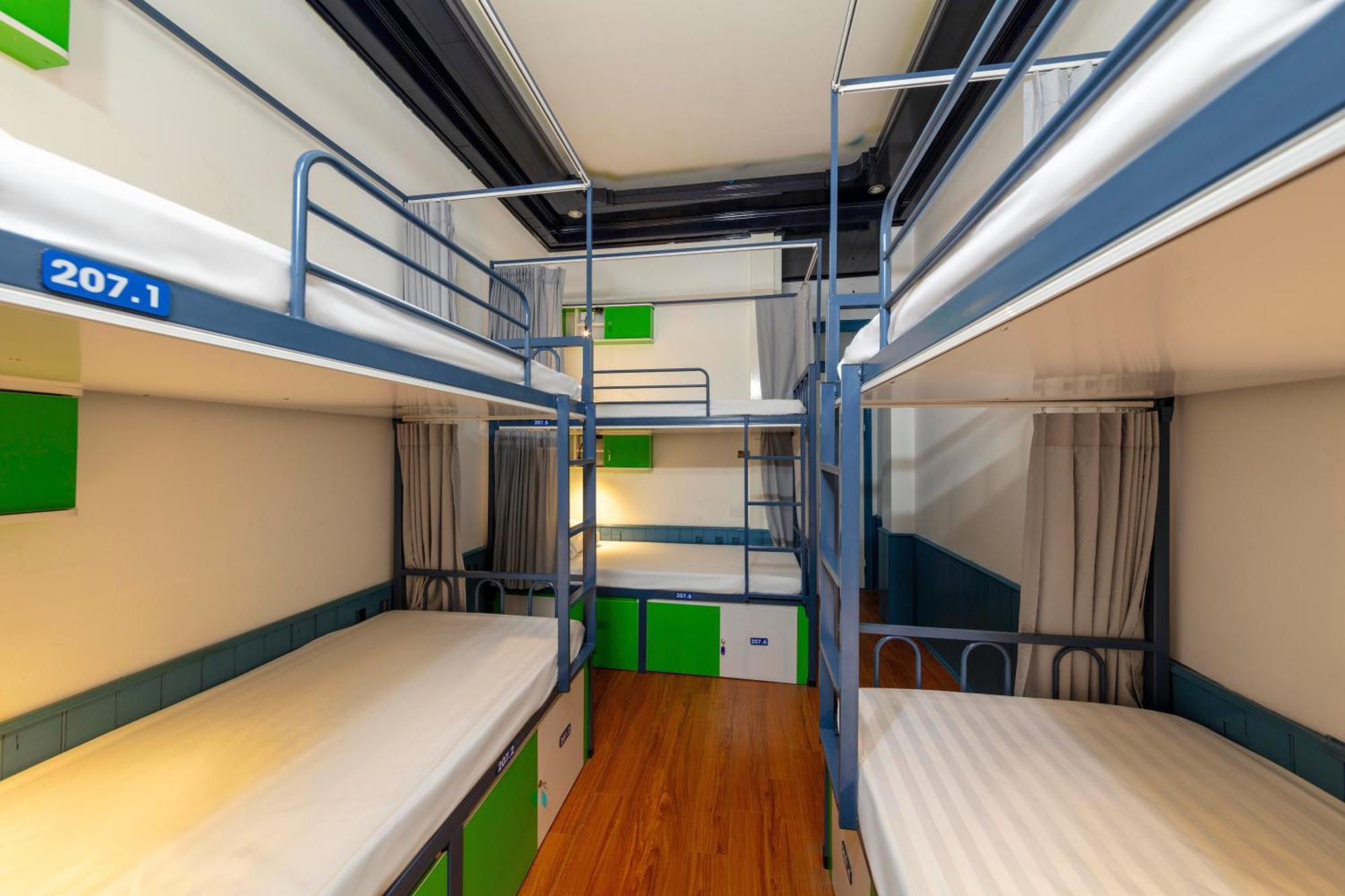 Hanoi Solo Hostel Eksteriør billede