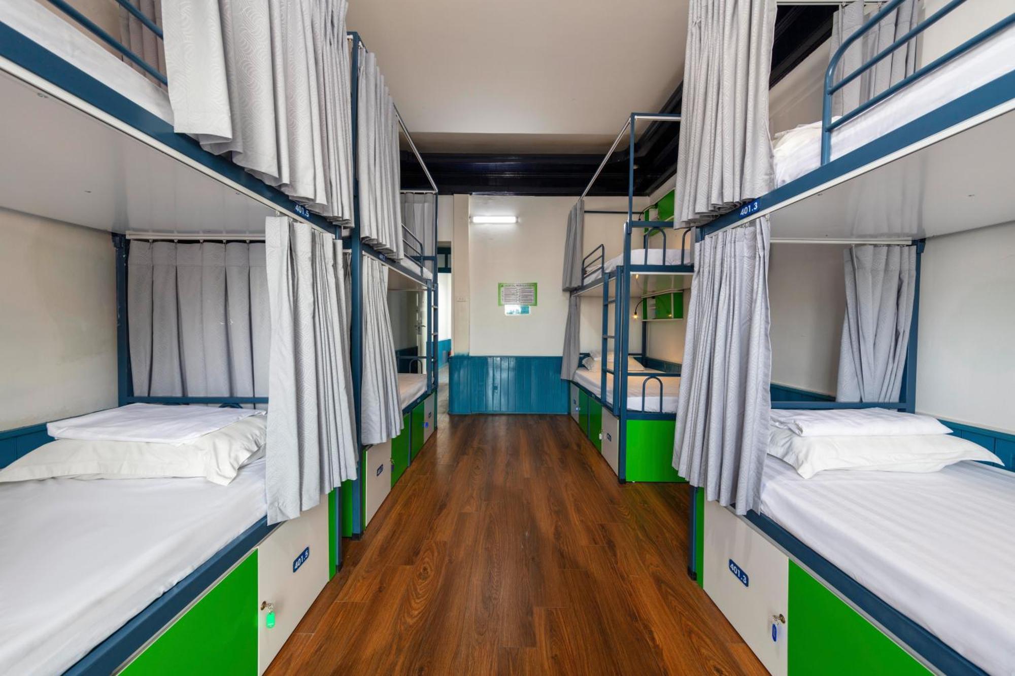 Hanoi Solo Hostel Eksteriør billede