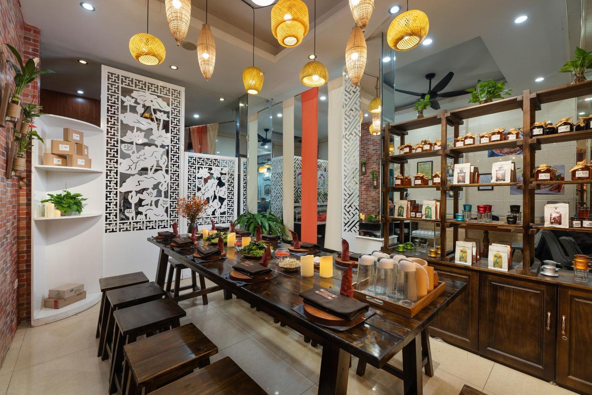 Hanoi Solo Hostel Eksteriør billede