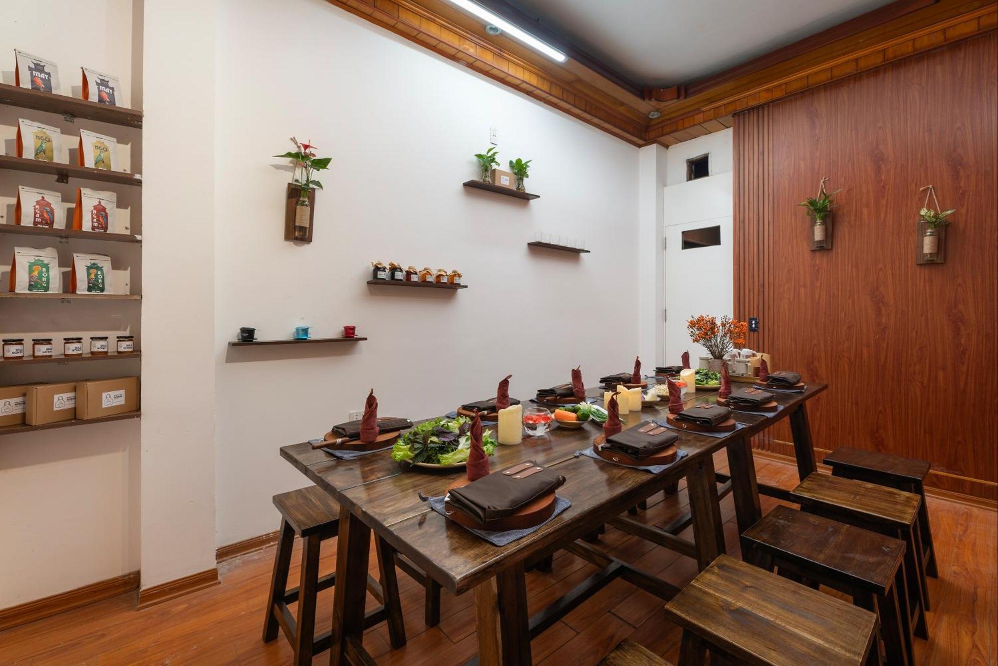 Hanoi Solo Hostel Eksteriør billede